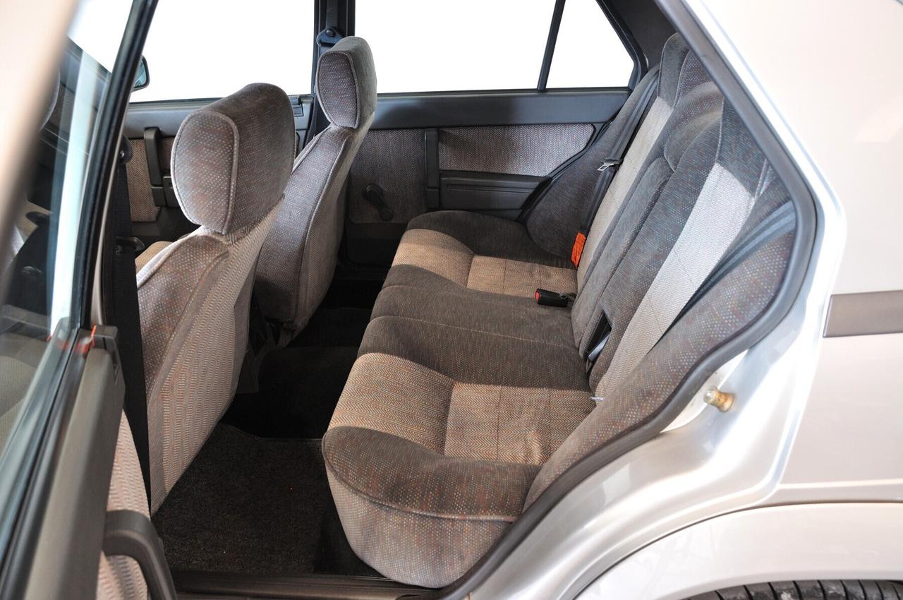 Alfa Romeo 75 2.0i Twin Spark CRS tagliandata perfetta