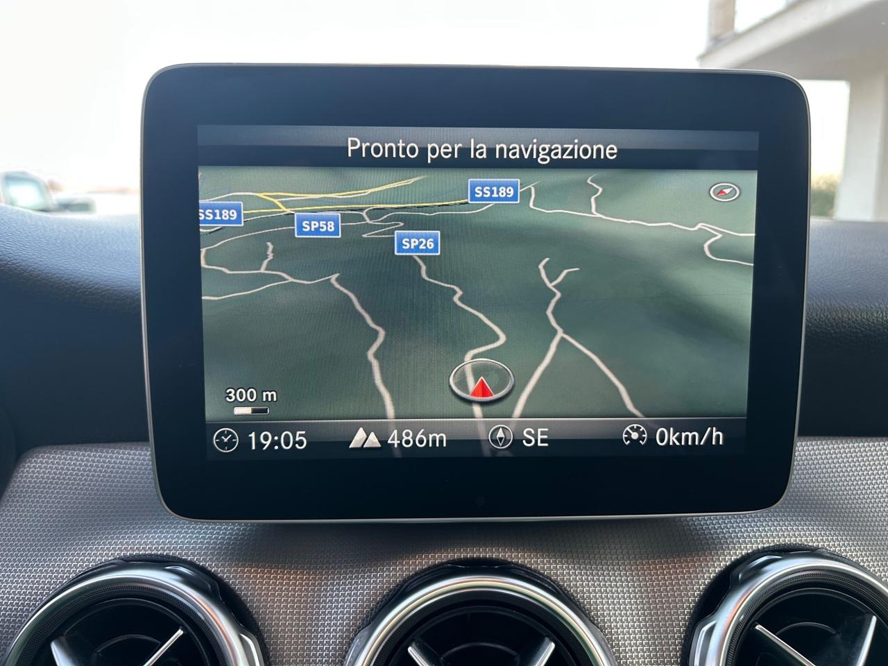 Mercedes-benz GLA 200 d Automatic Sport