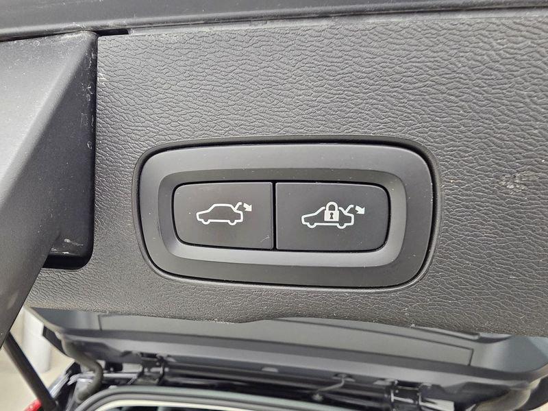 Volvo XC60 B4 D AWD Autom. Inscription GANCIO TRAINO