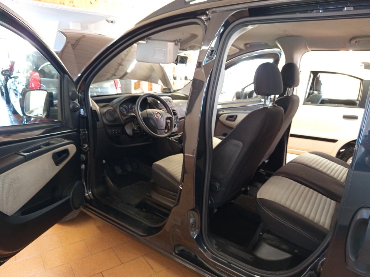 Fiat Qubo 1.3 MJT 75 CV Trekking