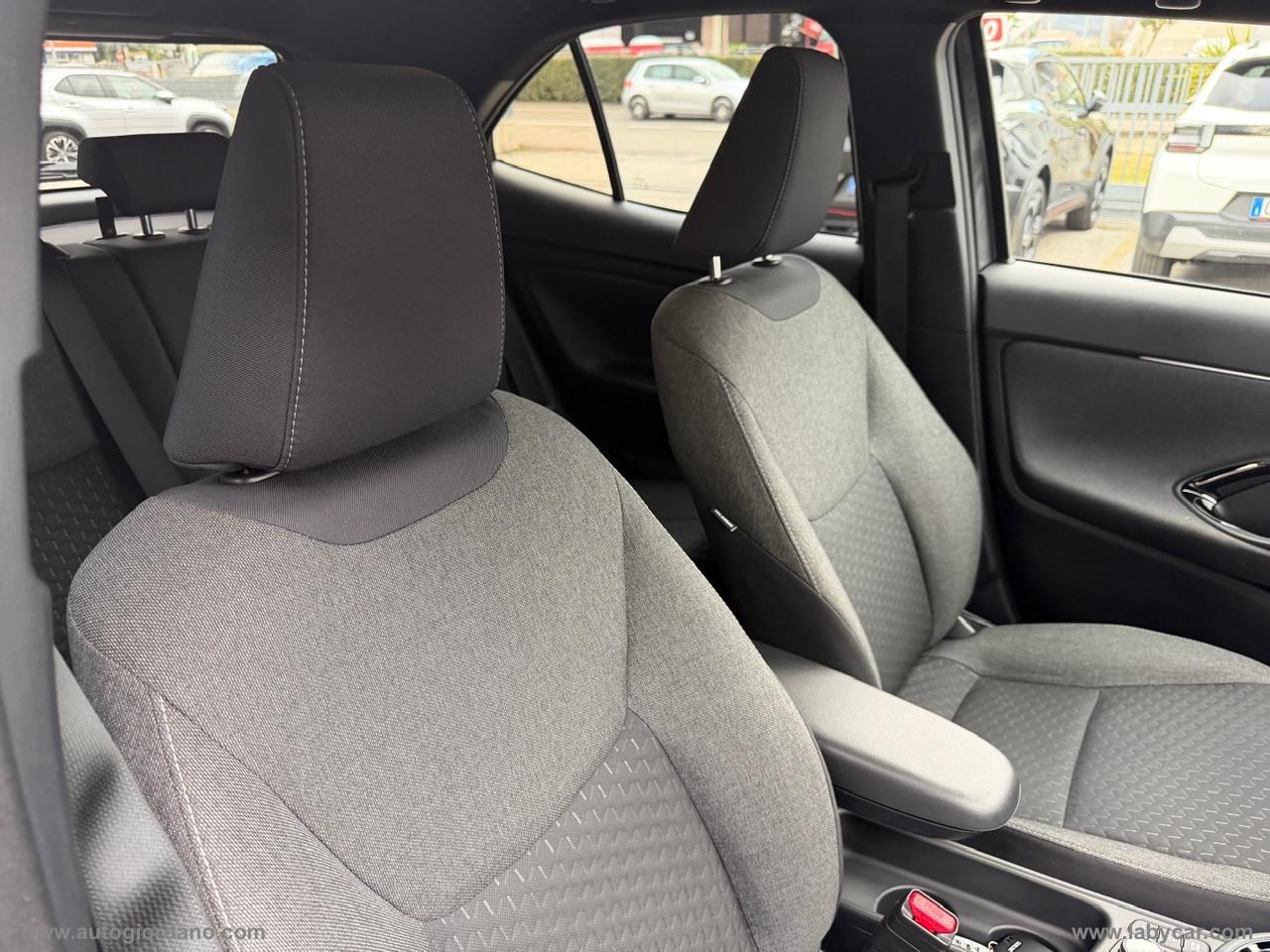 TOYOTA Yaris Cross 1.5 Hyb. 5p. E-CVT AWD Trend Business Plus Pack