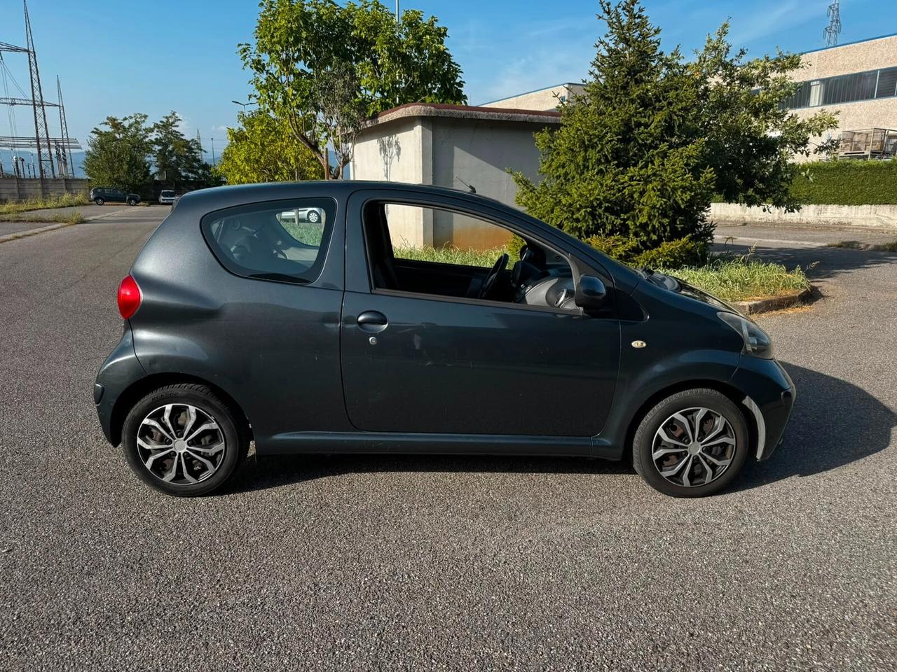 Toyota Aygo 1.0 12V VVT-i 3 porte Sol