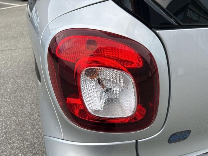 smart fortwo EQ PASSION 4,6KW
