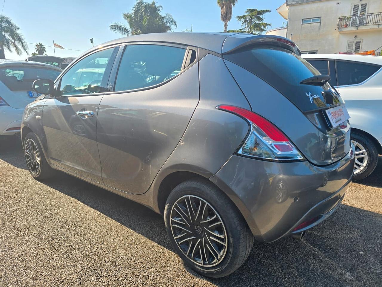 Lancia Ypsilon 1.0HYBRID 71CV GOLD EDITION ITALIANA