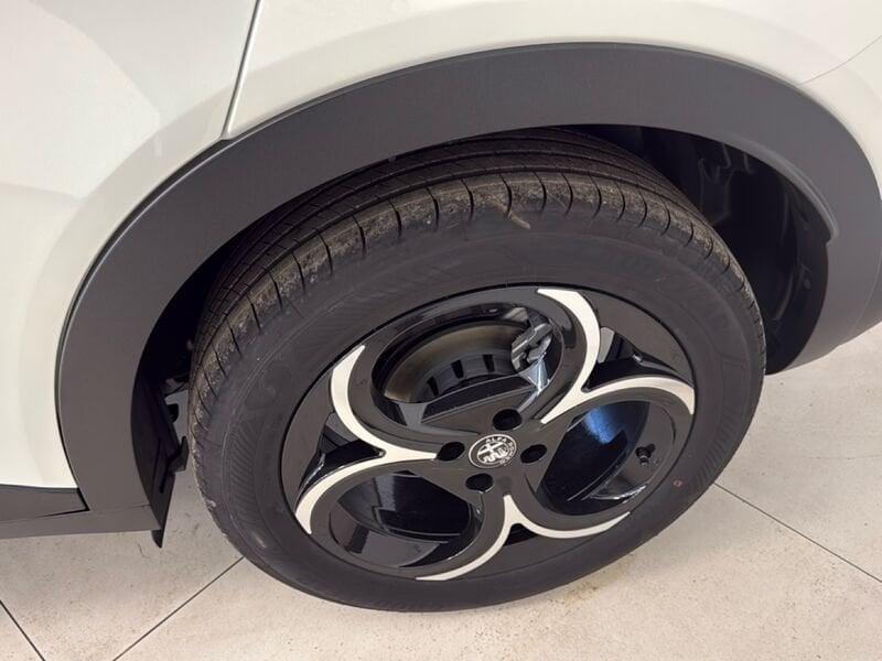 Alfa Romeo Junior Ibrida 1.2 145CV Hybrid eDCT6 ibrida SPECIALE