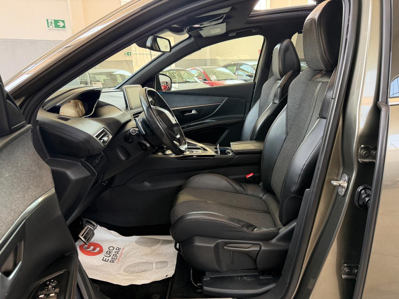 Peugeot 5008 BlueHDi 120 S&S EAT6 GT Line