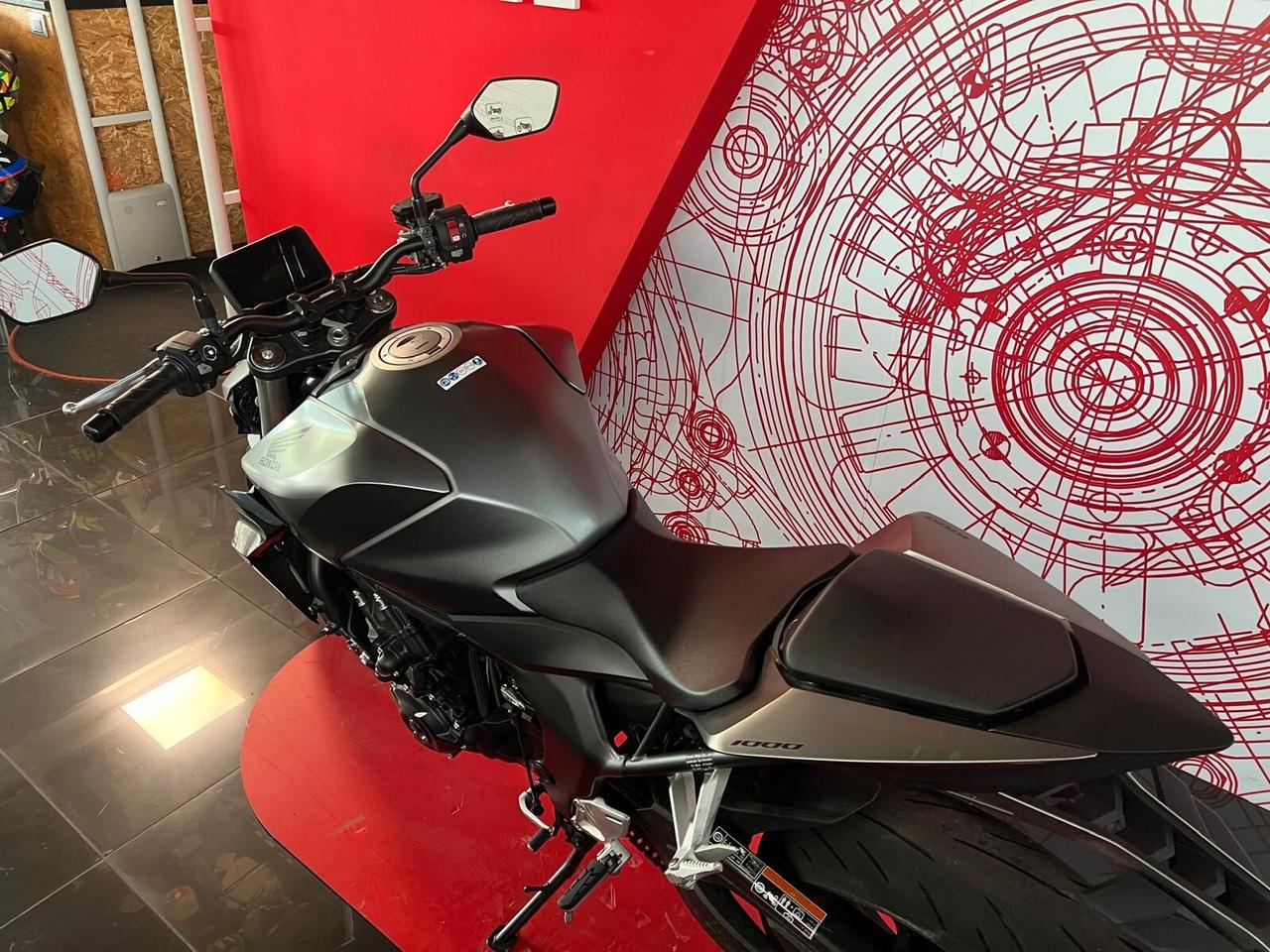 Honda CB 1000 Hornet 2025