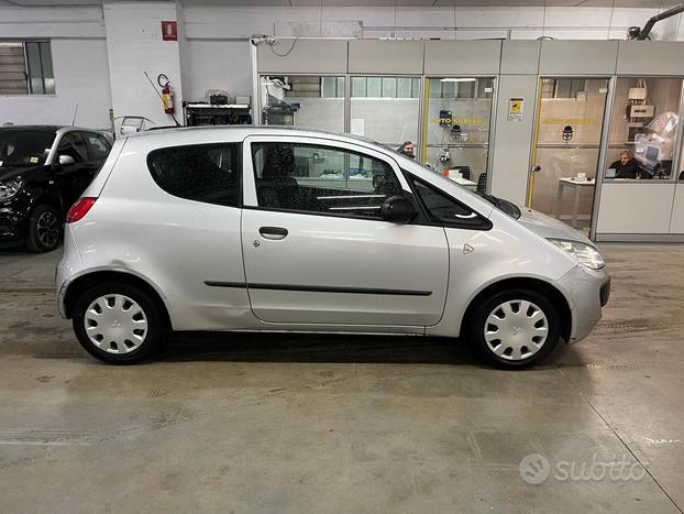 Mitsubishi Colt 1.1