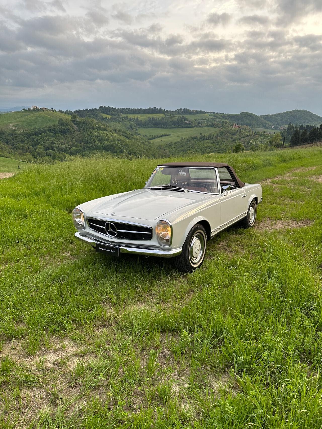 Mercedes-benz SL 230 “Pagoda”