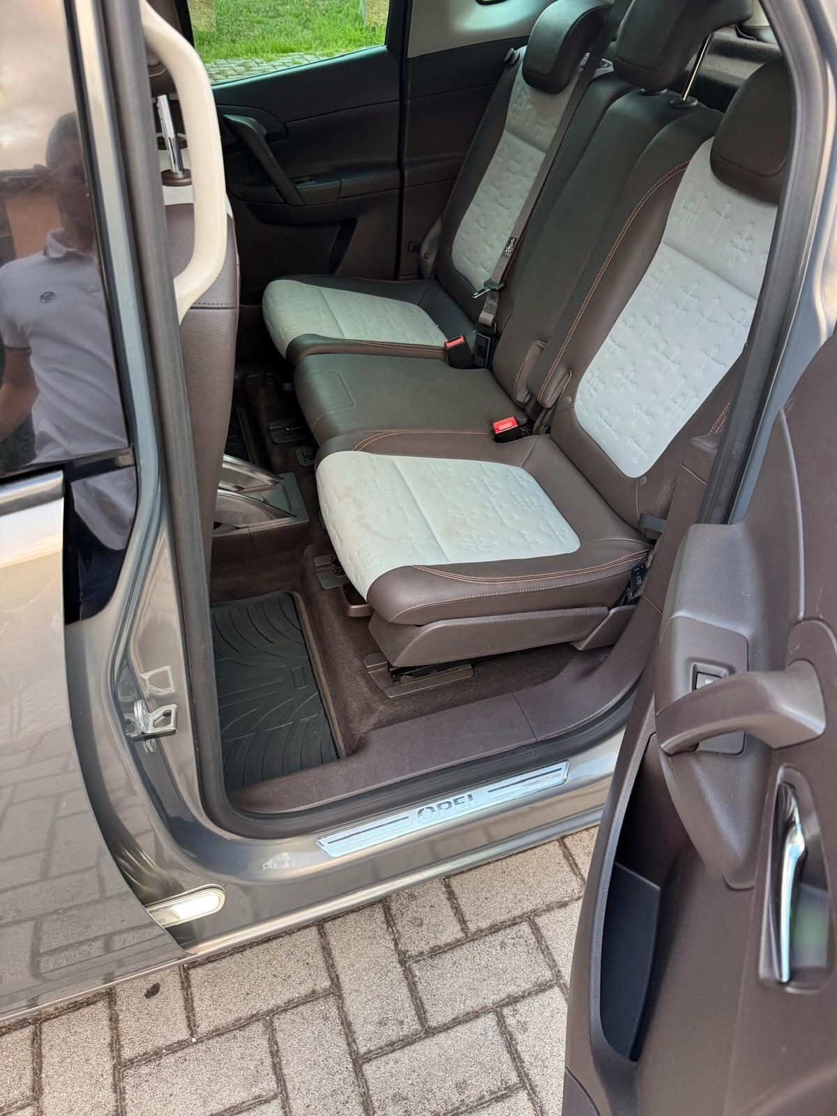 Opel Meriva 1.4 unico proprietario pari al nuovo