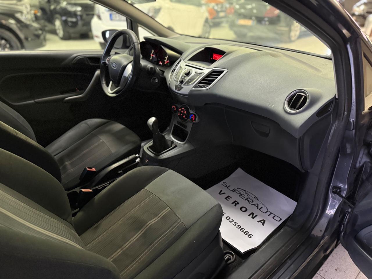 Ford Fiesta 1.4 3 porte Bz.- GPL Titanium