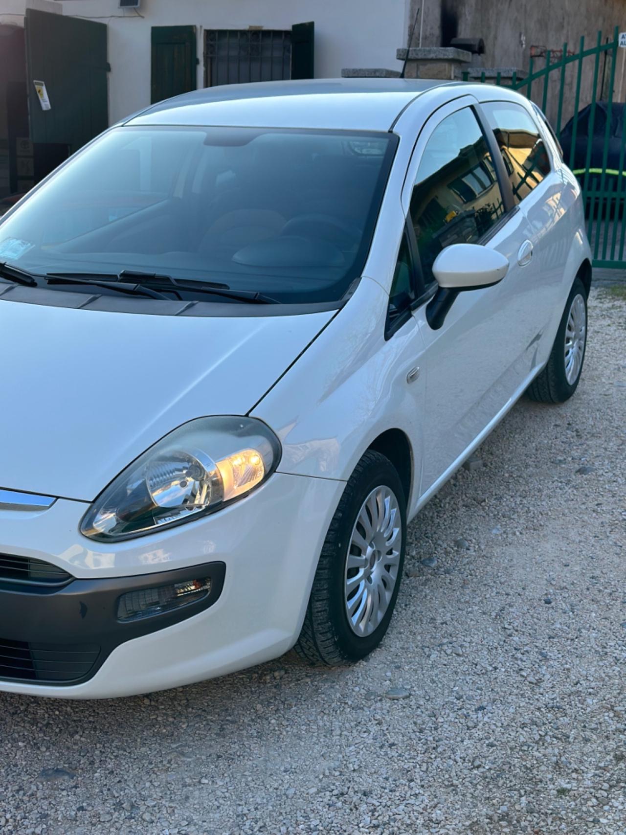 Fiat PUNTO EVO 1.2 DYNAMIC NEOPAT KMCERT GARANZ UNICOPR