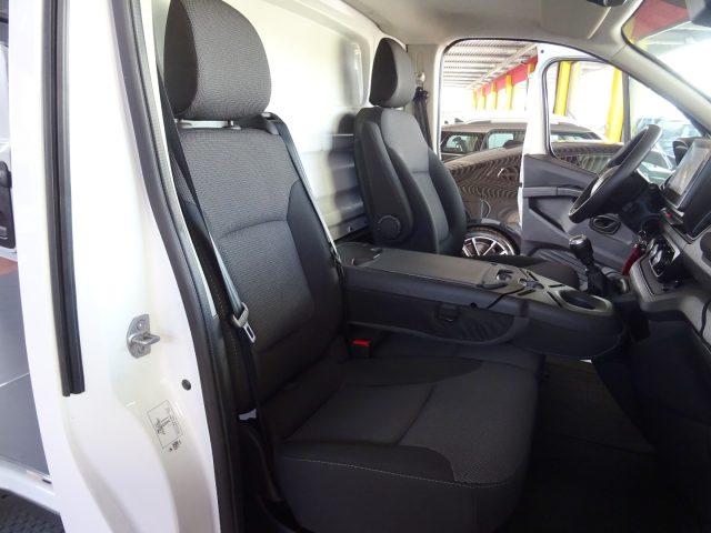 RENAULT Trafic T29 2.0dCI 130CV PC-TN Start Fari led RetroCamera