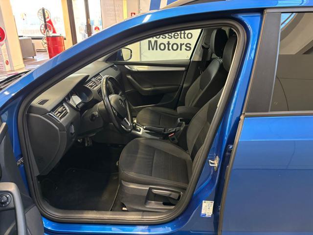 SKODA Octavia 2.0 TDI CR DSG Wagon Executive