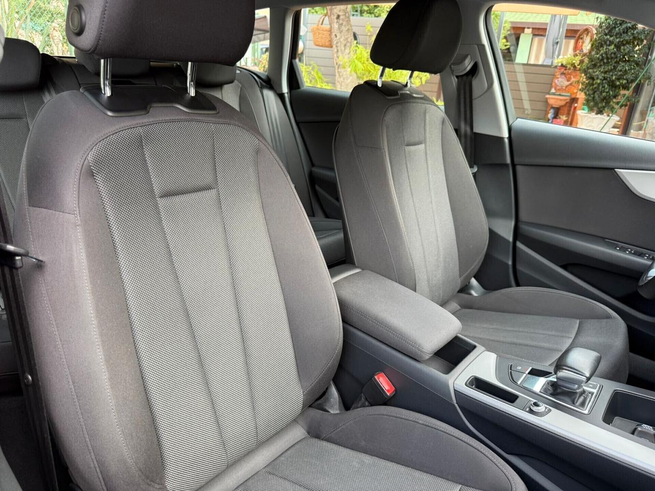 Audi A4 Avant 30 TDI/136 CV S tronic Business