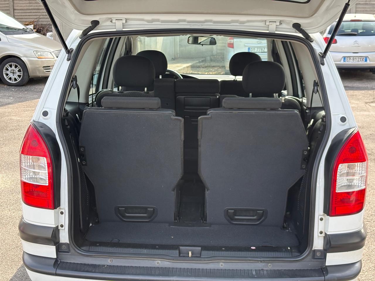 Opel Zafira 1.6 16V 7 POSTI Metano