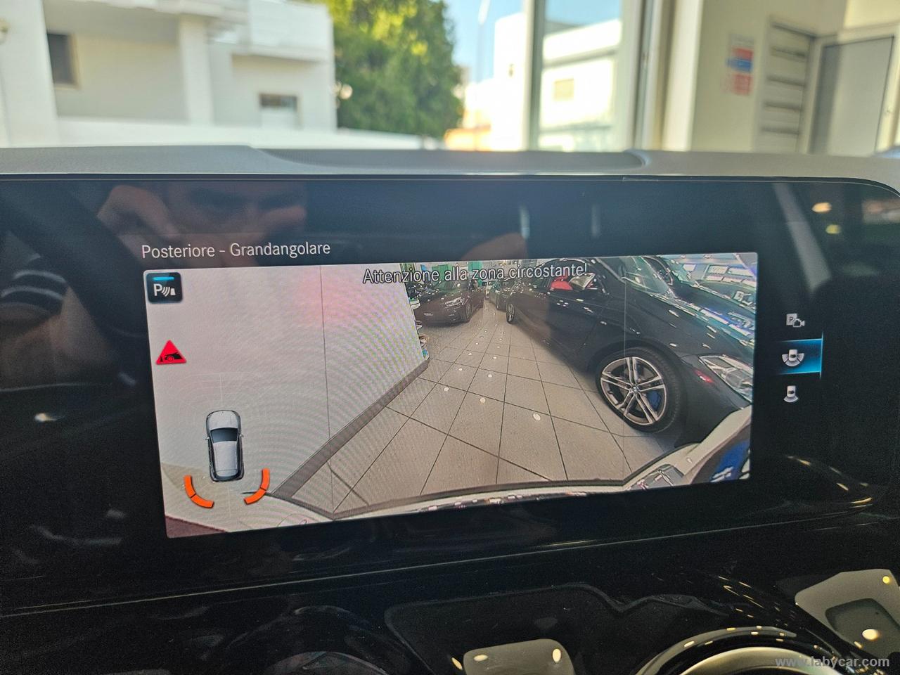 MERCEDES-BENZ GLA 180 d Automatic Premium