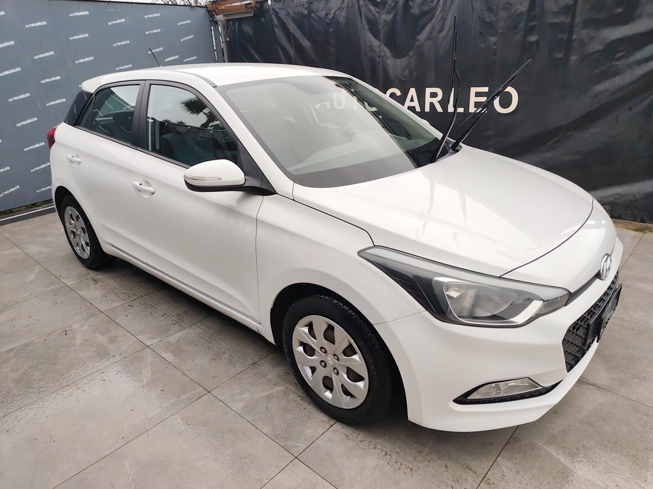 Hyundai i20 1.2 BENZINA GARANZIA 12 MESI