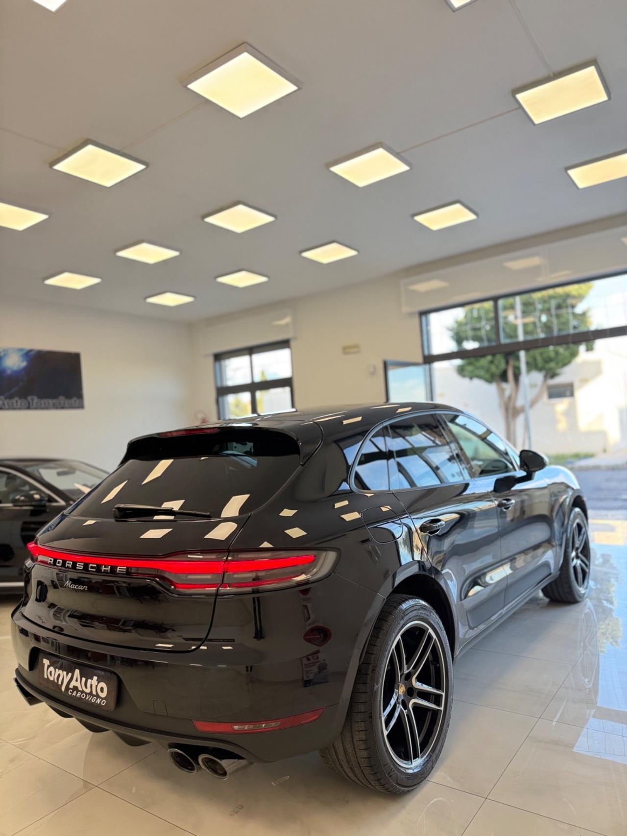 Porsche Macan 245 c.v BENZINA CON NAVI, APLLE CARPLAY, FULL LED, TELECAMERA, PELLE