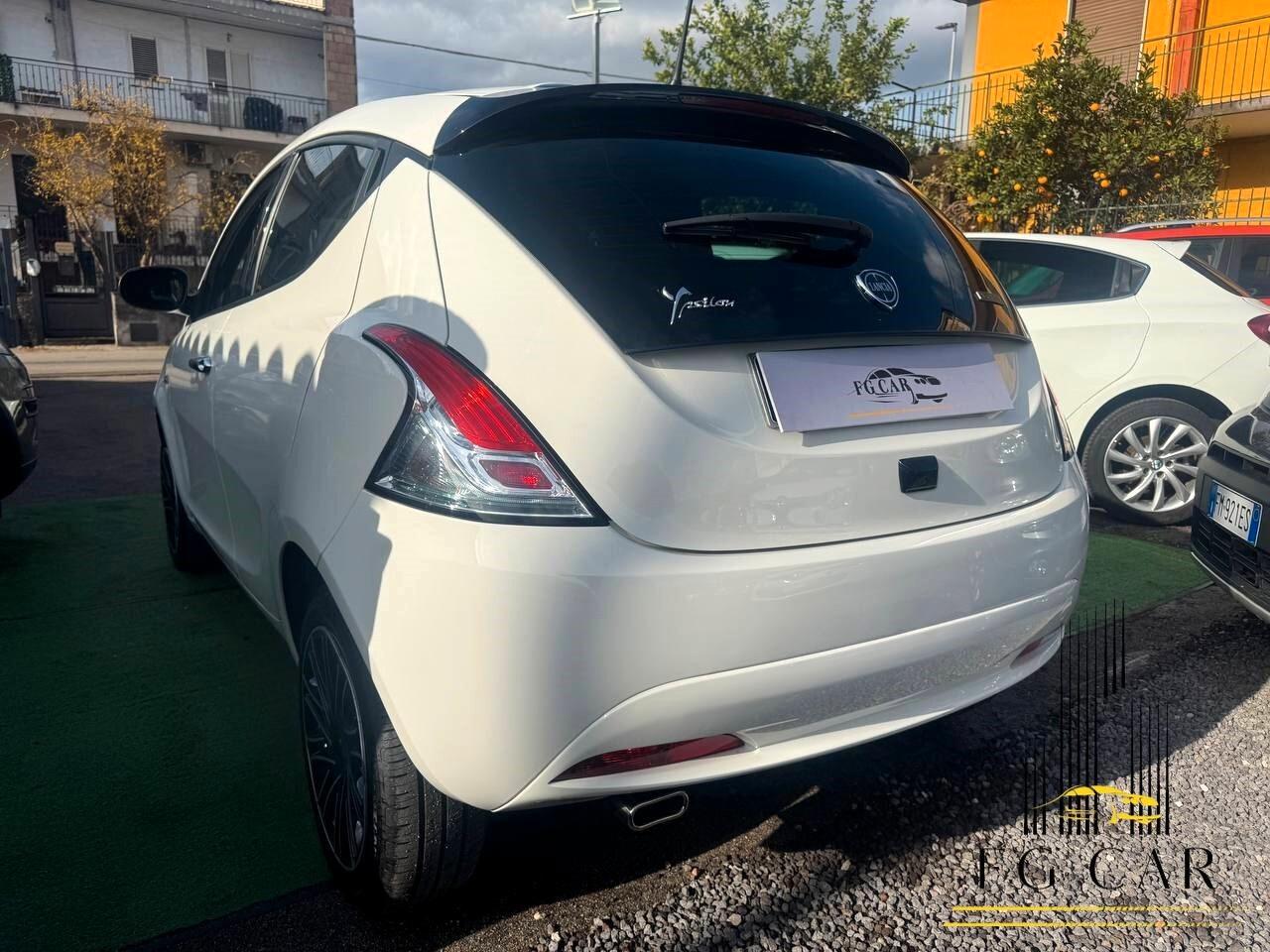 Lancia Ypsilon 1.0 FireFly 5 porte S&S Hybrid Ecochic Gold 07/2023