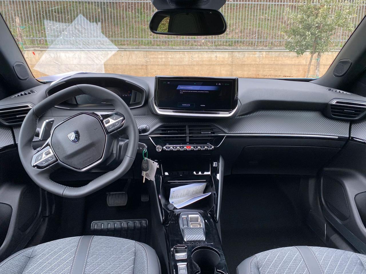 Peugeot 2008 PureTech 130 S&S EAT8 Allure