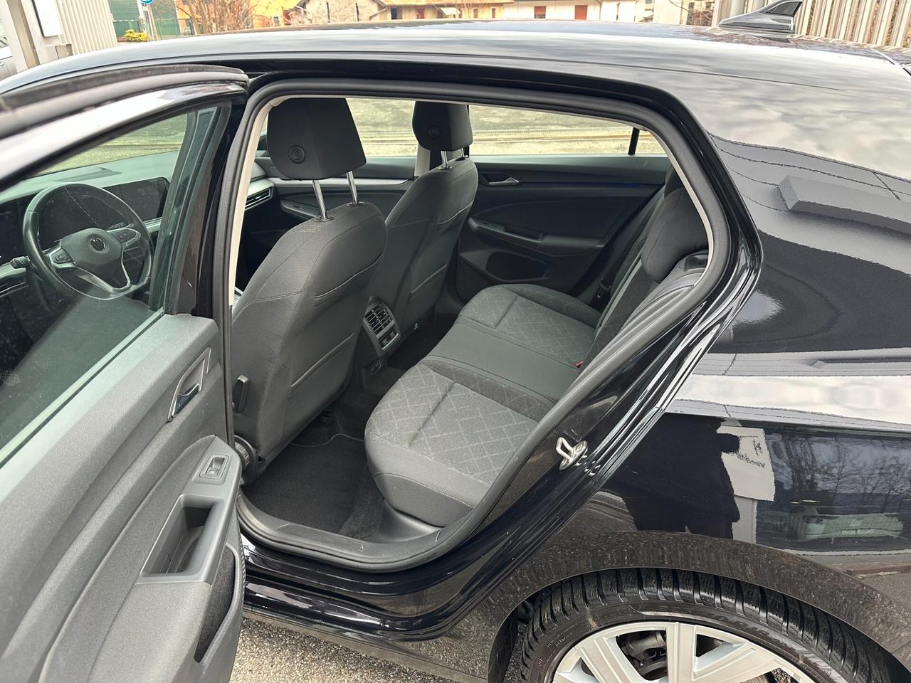 Volkswagen Golf 1.0 TSI EVO Life