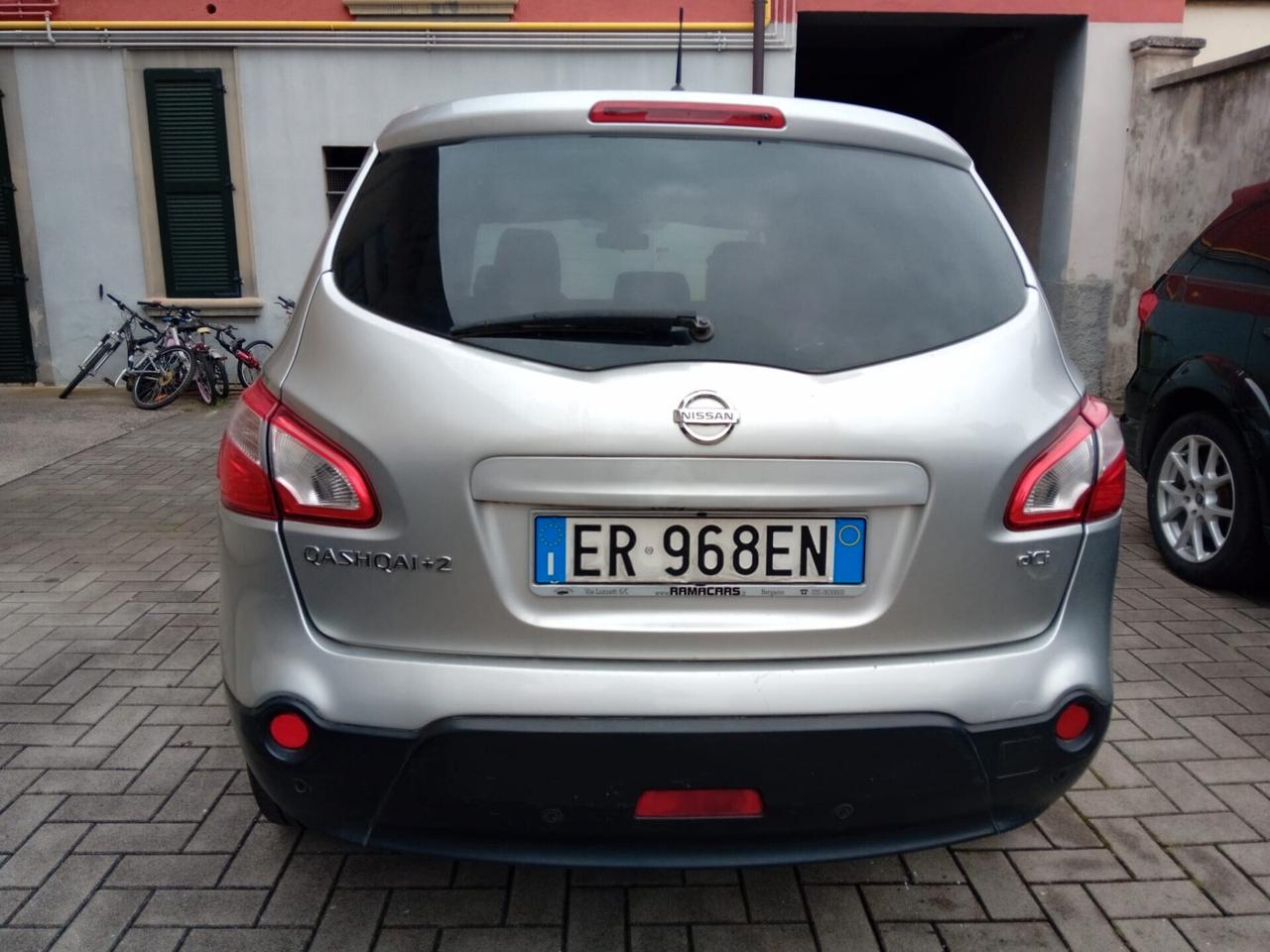 Nissan Qashqai PER EXPORT O COMMERCIANTI