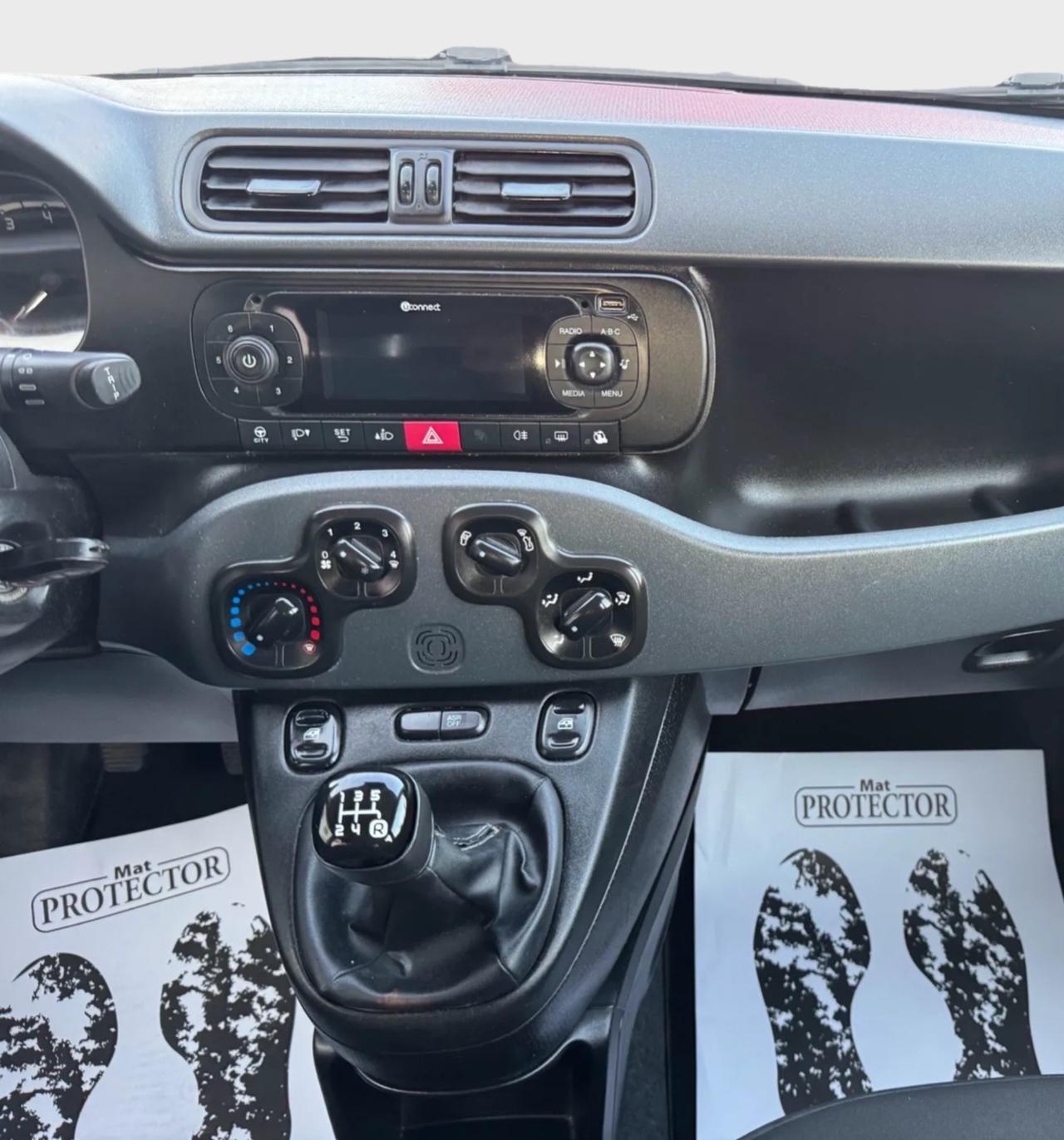 Fiat Panda 1.2 benzina anno 2019 120.000km neo