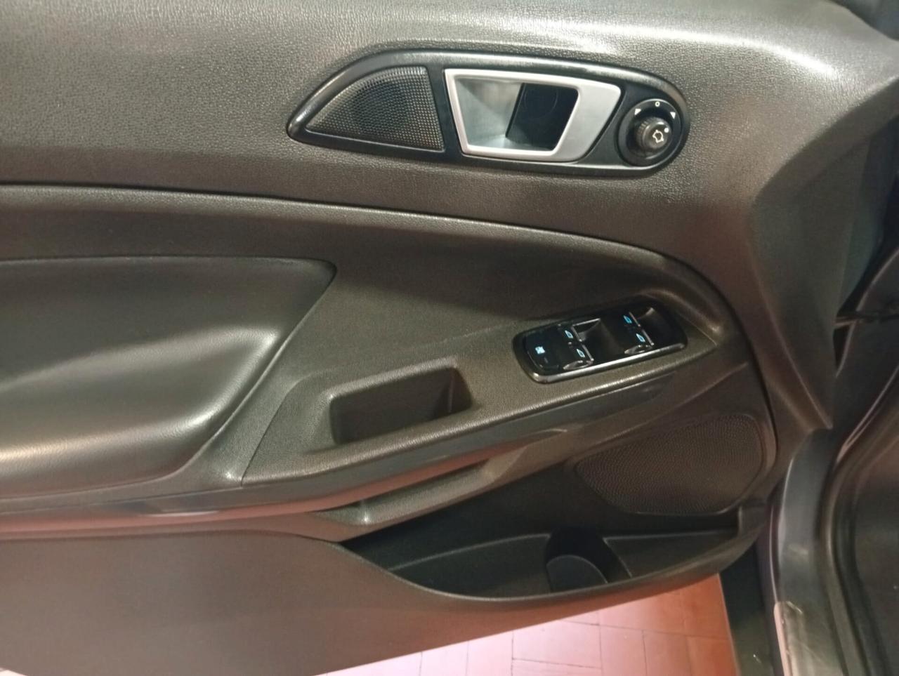 FORD ECOSPORT 1.0 BENZINA 75.000KM EURO 6B IDEALE PER NEO PATENTATI