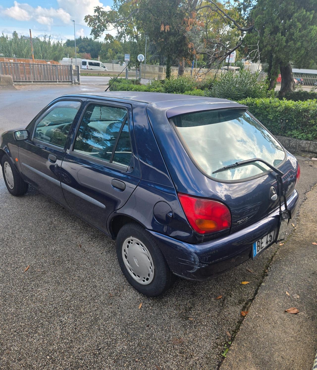 Ford Fiesta 1.2i 16V cat 5 porte Techno