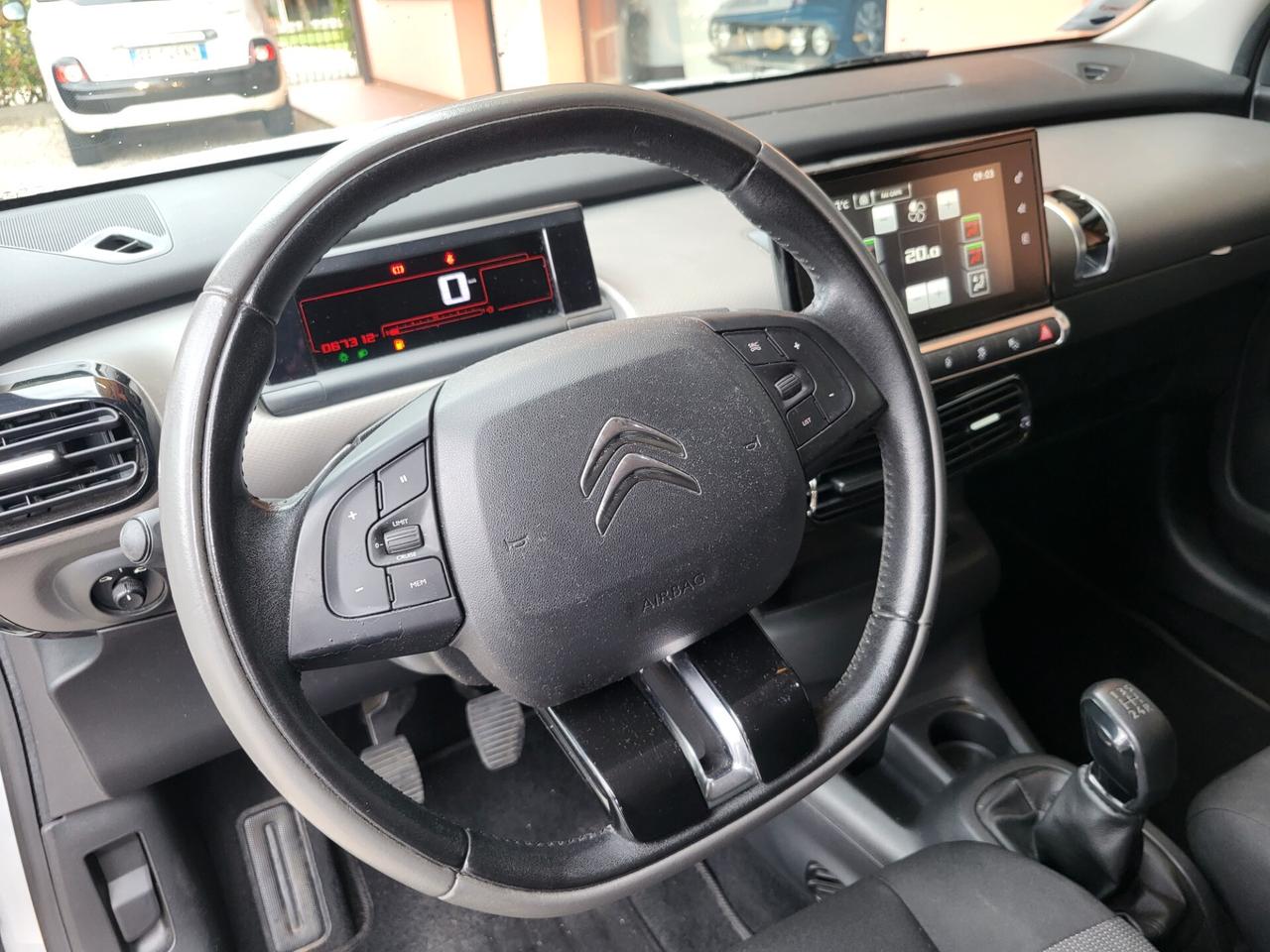 Citroen C4 Cactus PureTech 82 Shine