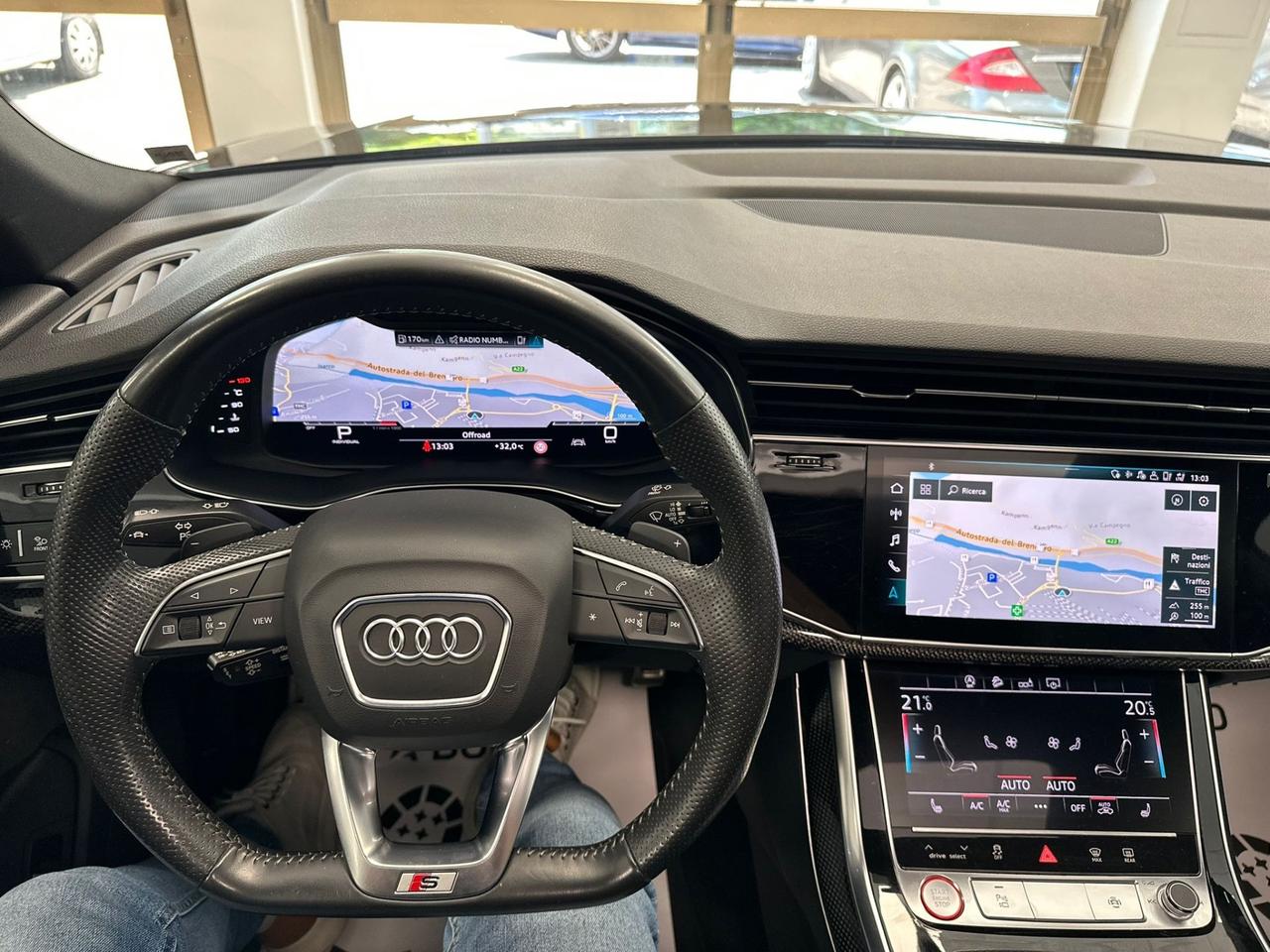 Audi Q8 SQ8 TDI quattro tiptronic sport attitude