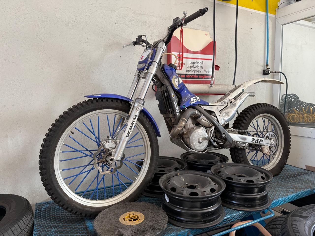 TRIAL SCORPA 250 SY