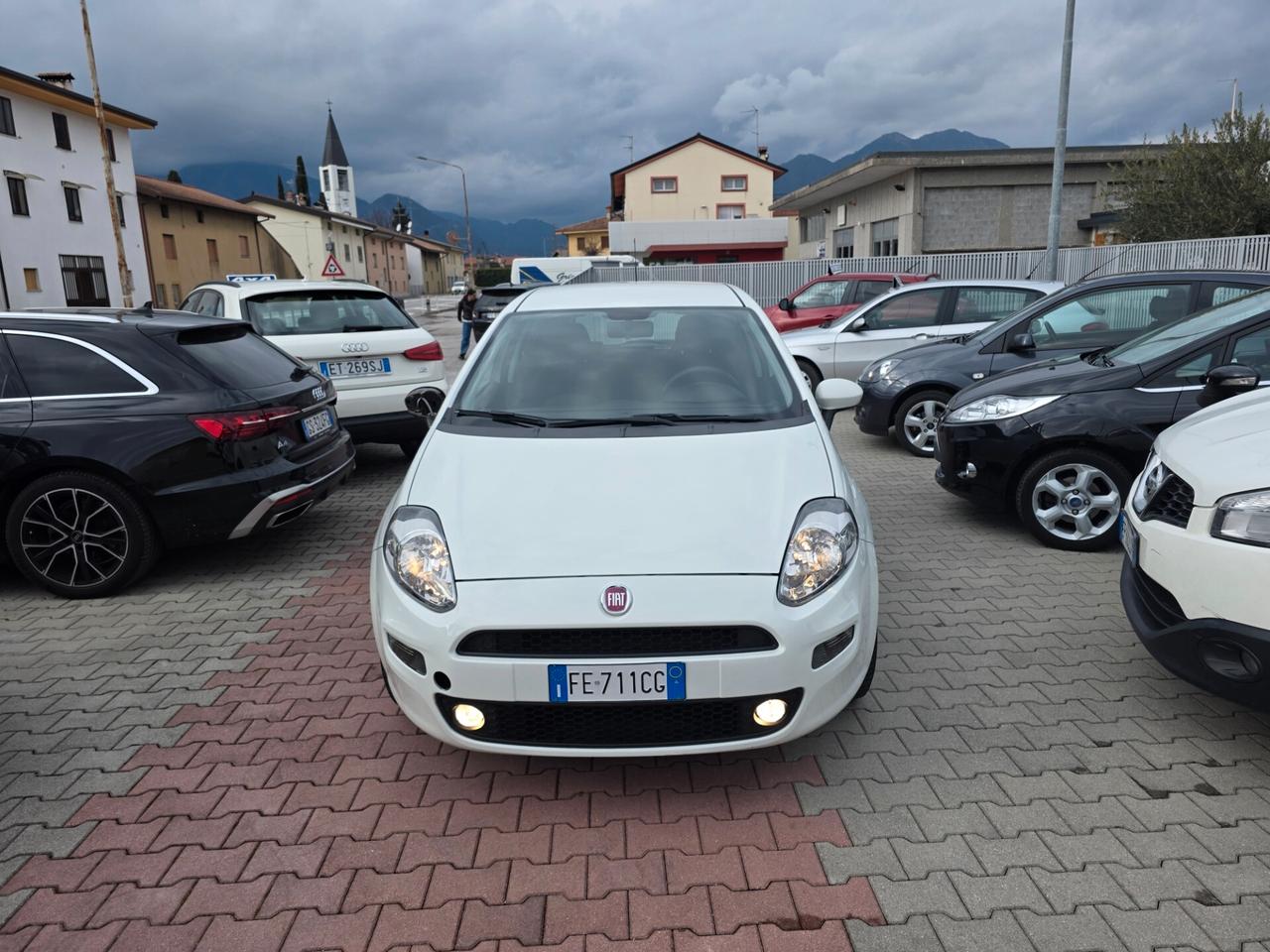 Fiat Punto 1.2 8V 5 porte Street