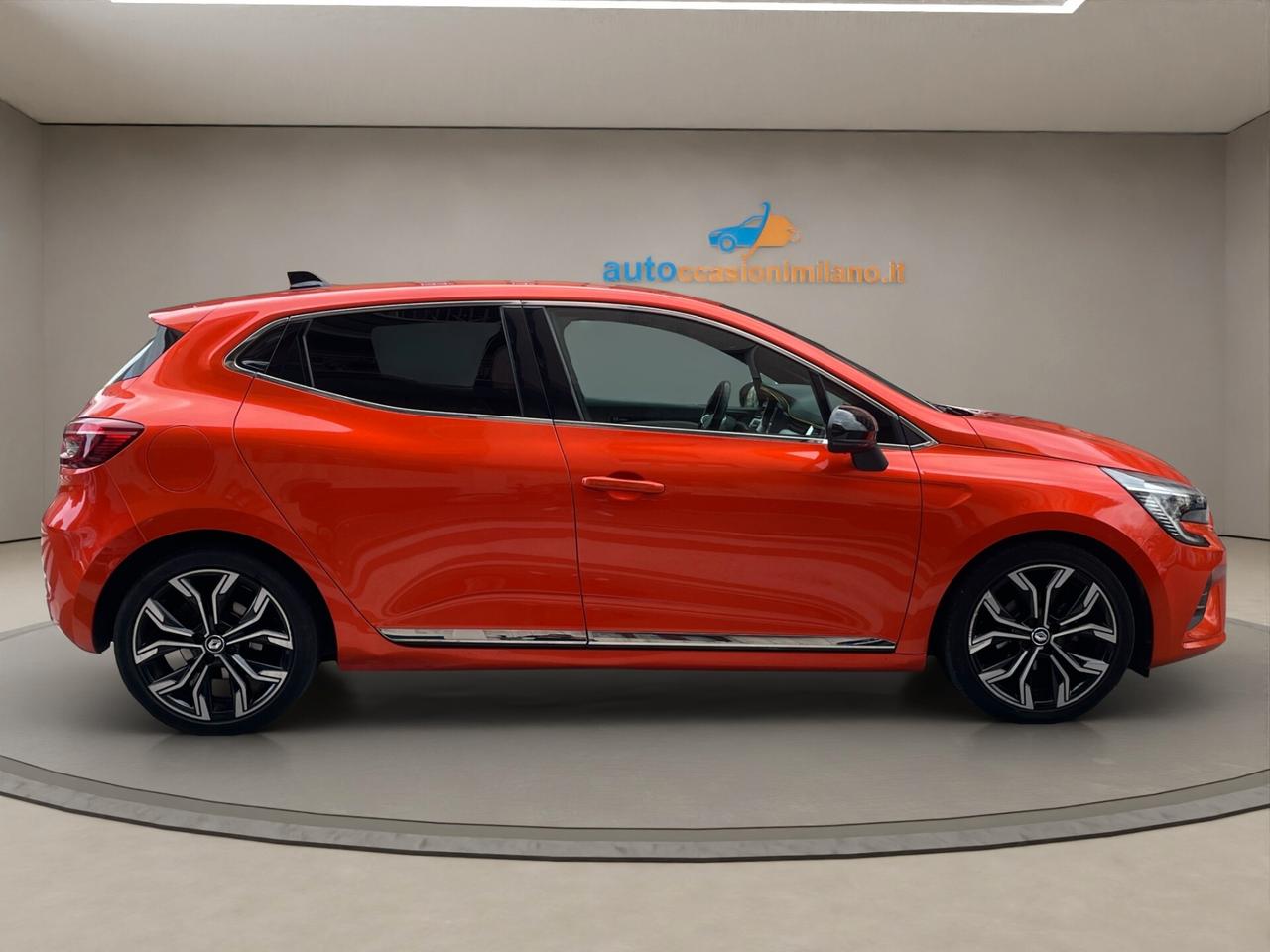 Renault Clio UNICO PROPRIETARIO - NEOPATENTATI