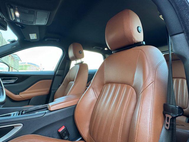 JAGUAR F-Pace 3.0 D V6 300 CV AWD aut. First Edition PELLE