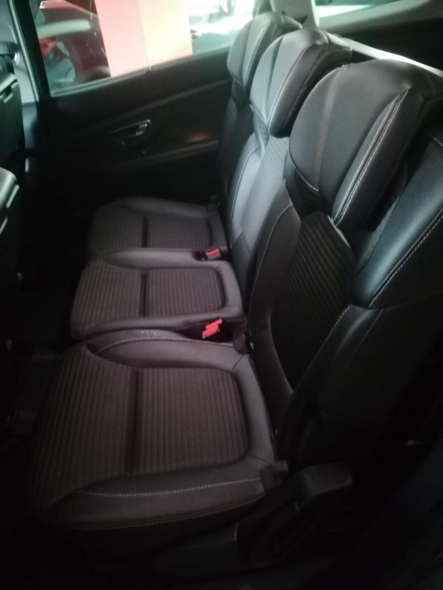 RENAULT - Grand Scénic - dCi 8V 110 CV EDC Energy Bose