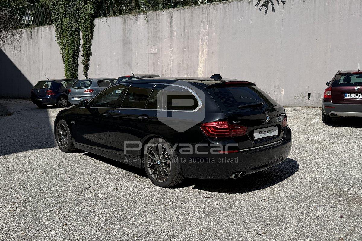 BMW 530d xDrive 249CV Touring Luxury