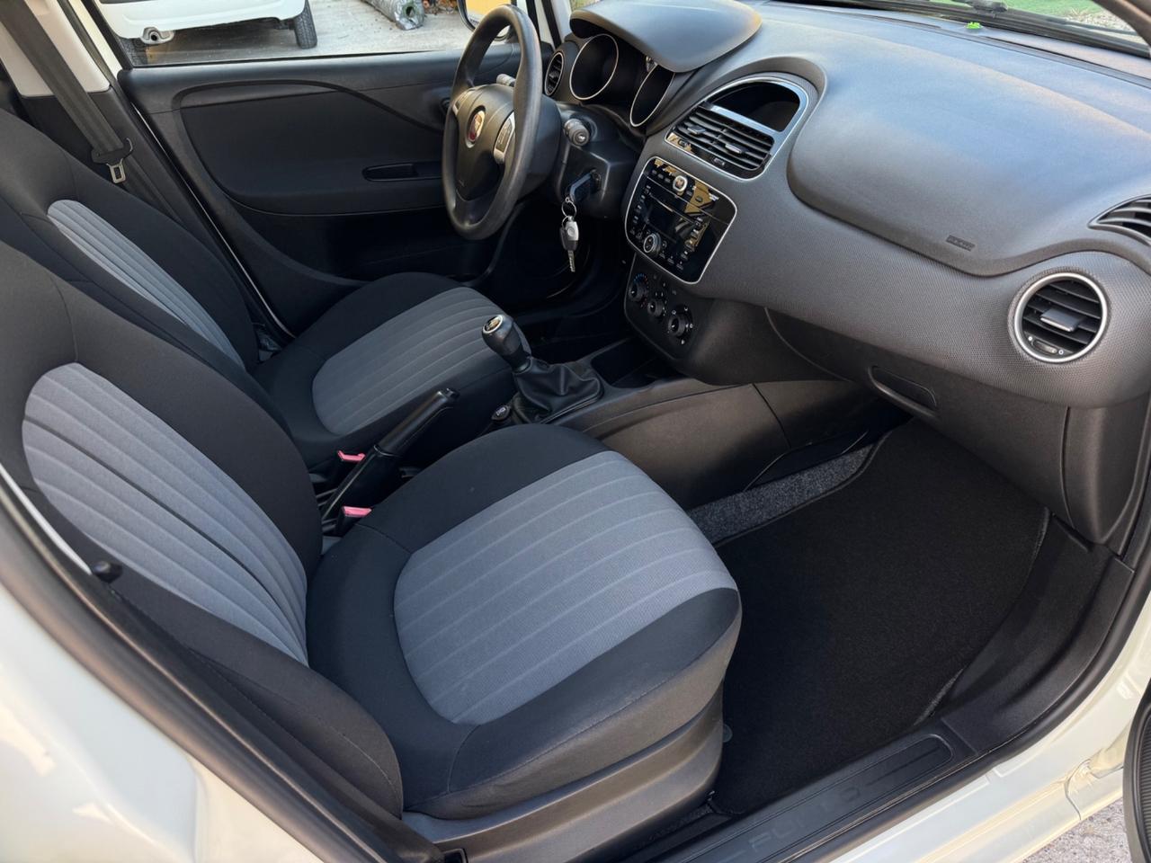 Fiat Punto 1.3 MJT II S&S 95 CV 5 porte Street