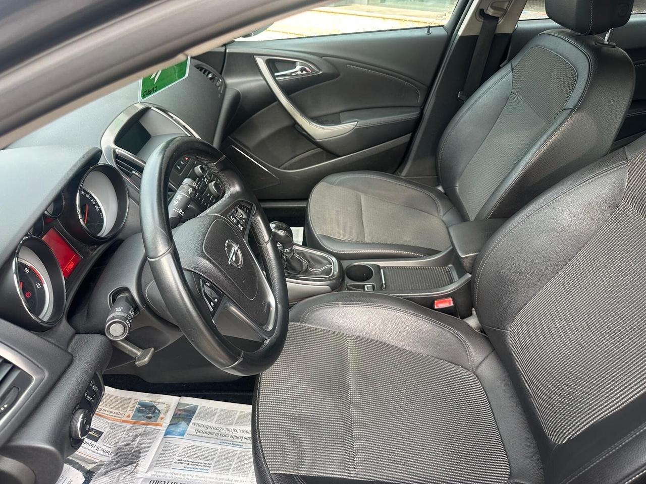 Opel Astra 1.7 CDTI 110CV 5 porte Cosmo NEOPATENTATI
