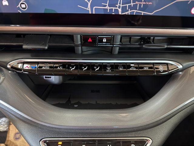 FIAT 500e Berlina 42 kWh La Prima 320