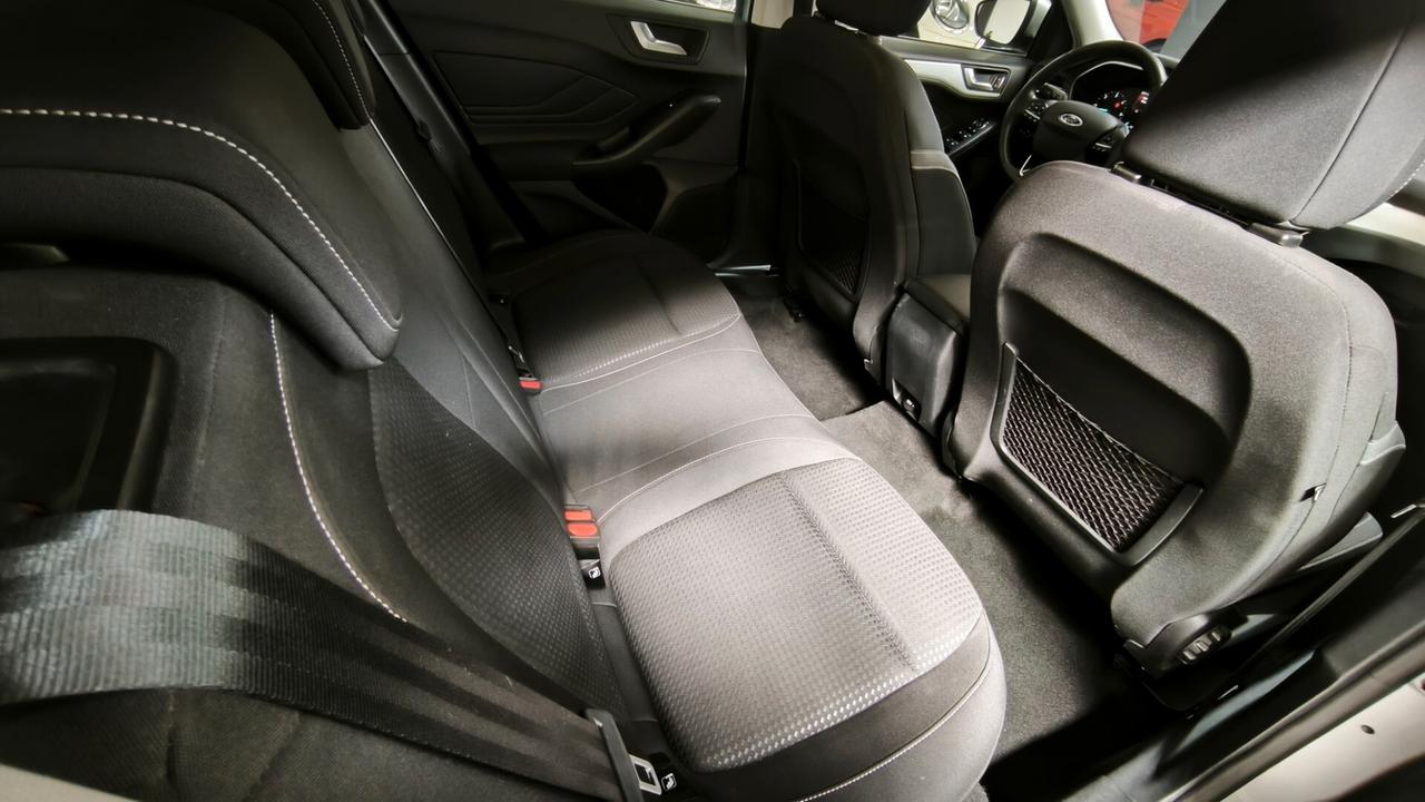 Ford Focus 1.5 120 CV copilot km 36000