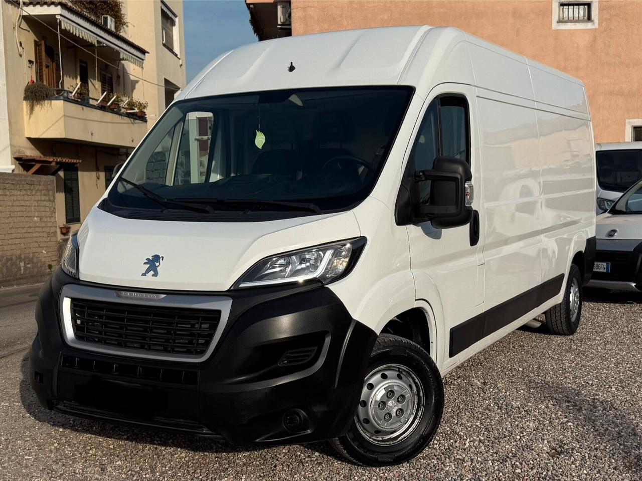 Peugeot Boxer 2.0 BlueHDi 130CV L3H2