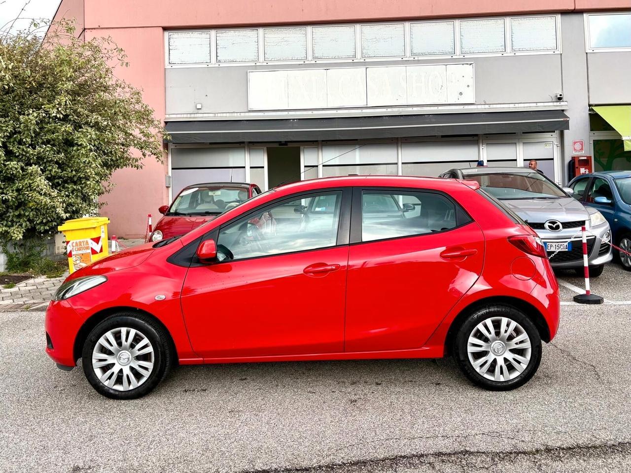 Mazda 2 Mazda2 1.3 Neopatentati