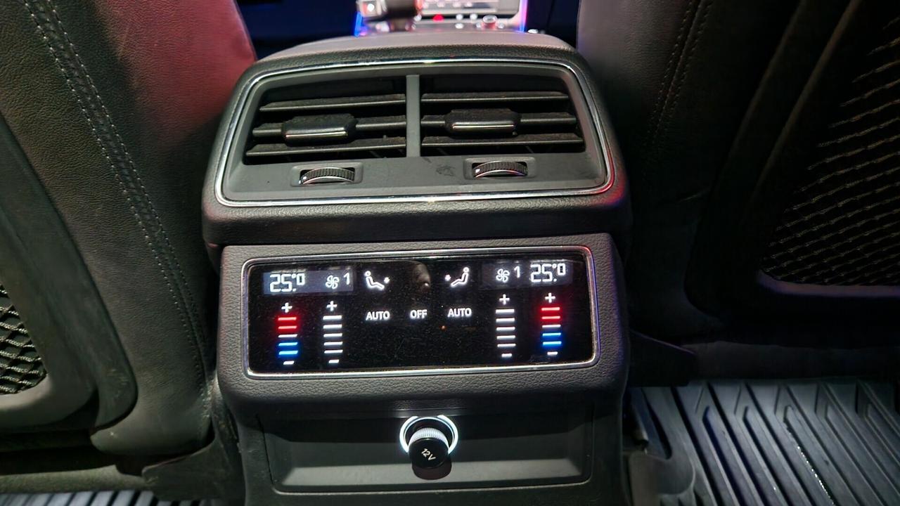 Audi A6 Avant 40 2.0 TDI quattro s tronic s line