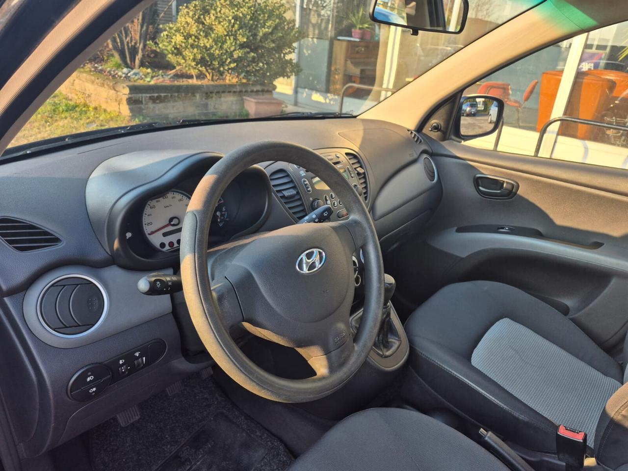 Hyundai i10 1.1 Distribuzione Effettuata