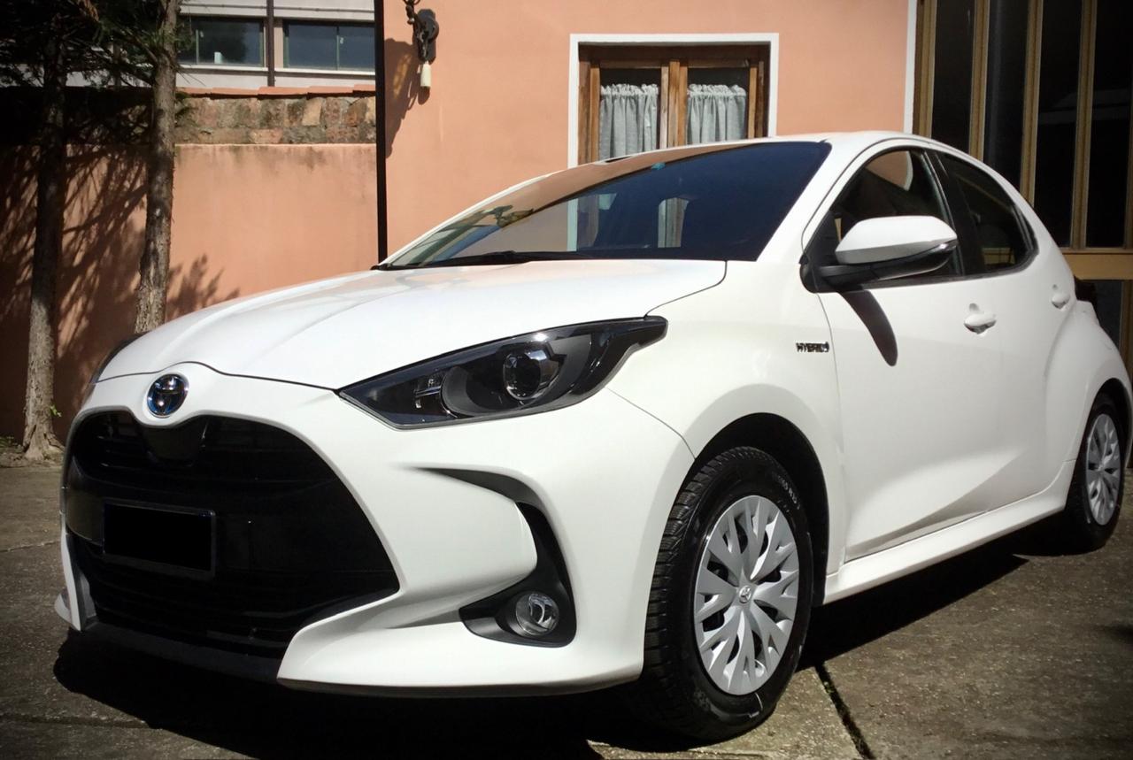 Toyota Yaris 1.5 Hybrid 5 porte Business