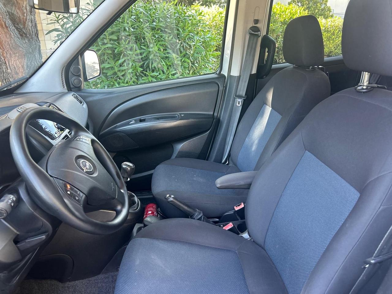 Opel Combo 1.6 CDTi 120CV PL-TN Cosmo