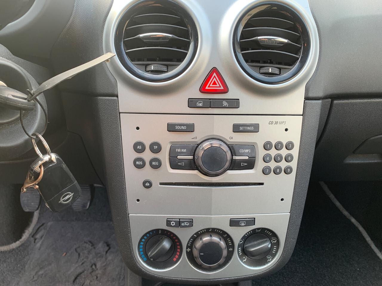 Opel Corsa 1.2 80CV 3 porte GPL-TECH Enjoy