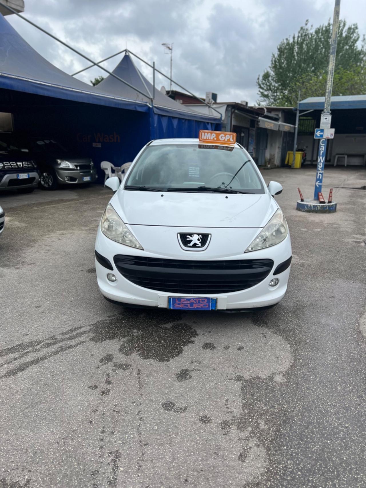 Peugeot 207 1.4 8V 75CV 5p. Energie Sport ECO GPL